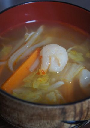 エビ入り☆野菜たっぷりピリ辛中華スープ-レシピのメイン写真