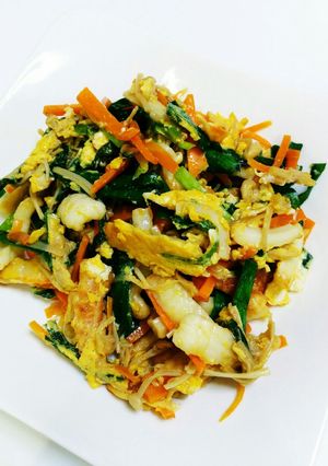 具たっぷり☆濃厚だけどさっぱり味のニラ玉-レシピのメイン写真
