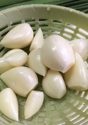 あら簡単♡にんにくの簡単なむき方-レシピのメイン写真