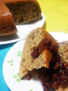炊飯器で小豆とくるみのケーキ、乳製品なし-レシピのメイン写真