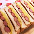 カレーポテサラとウインナーのホットサンド