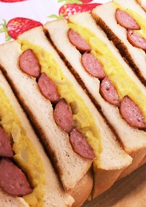 カレーポテサラとウインナーのホットサンド-レシピのメイン写真