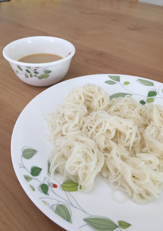 つゆ飲み過ぎ注意☆簡単♪ごまつゆそうめん-レシピのメイン写真