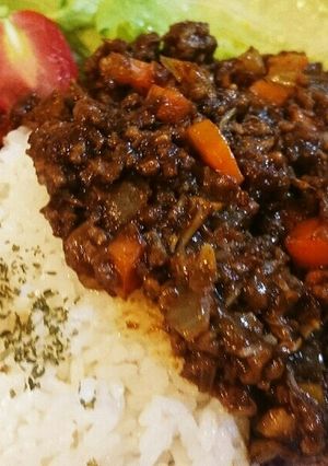 **主人も満足！簡単ドライカレー**-レシピのメイン写真