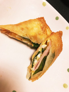 簡単TDL風!?❤卵とハムのチーズ春巻き-レシピのメイン写真