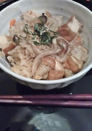 厚揚げとフライドオニオンの炊き込みご飯-レシピのメイン写真