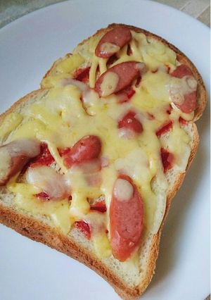 ピザ風なトースト-レシピのメイン写真