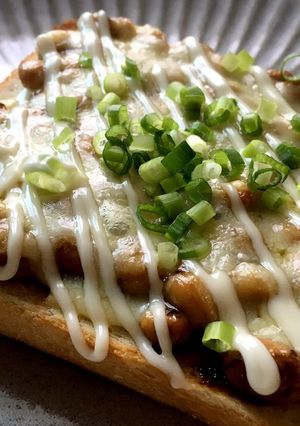 クセになる美味しさ♪納豆トースト-レシピのメイン写真