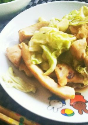 鶏胸肉とキャベツの味噌炒め-レシピのメイン写真