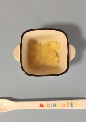 ☆離乳食中期☆簡単！もぐもぐ期のりんご-レシピのメイン写真