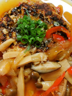 パプリカ入り!照り焼き 豆腐ハンバーグ♡-レシピのメイン写真
