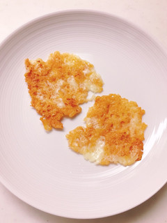 おつまみに!パリパリチーズせんべい-レシピのメイン写真