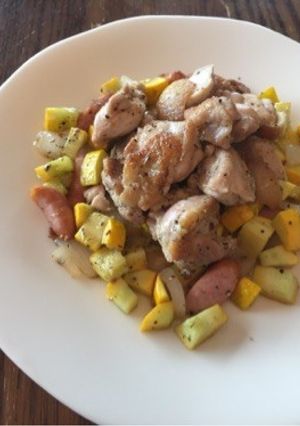 チキンと黄ズッキーニの炒め物-レシピのメイン写真