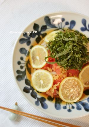 トマトとレモンで酸っぱ辛いうどん-レシピのメイン写真