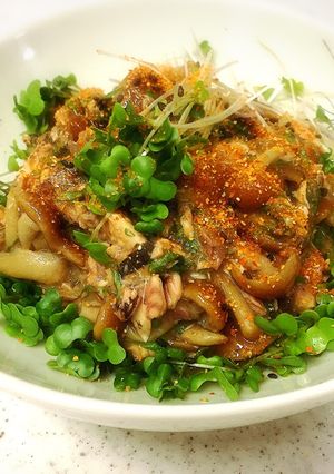 ダイエットに♪超簡単♪鯖缶のなめこ和え-レシピのメイン写真