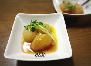 煮るだけめちゃうま♪小玉ねぎのコンソメ煮-レシピのメイン写真
