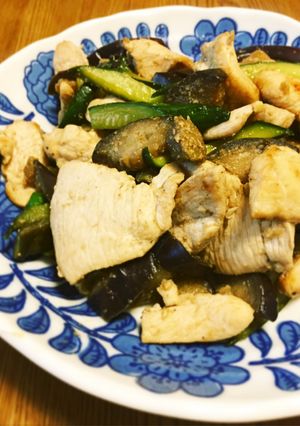 【きゅうり活用法】鶏肉と夏野菜の炒めもの-レシピのメイン写真