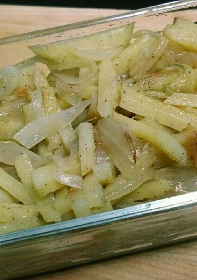 じゃがいもとたまねぎの炒め物-レシピのメイン写真