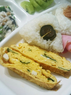 朝ごはんに♪フライパンでだし巻き玉子。-レシピのメイン写真