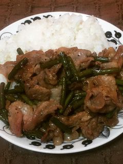 ニンニクの芽と豚肉のオイスターソース炒め-レシピのメイン写真