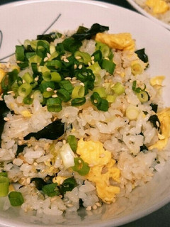 簡単♡じゃことわかめのゴマたっぷり炒飯-レシピのメイン写真