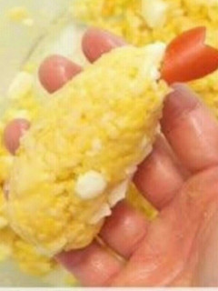 本物そっくり?!エビフライおにぎり-レシピのメイン写真