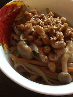 しめじ納豆ぶっかけ蕎麦-レシピのメイン写真