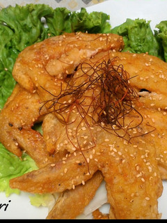 カリカリ!やみつき甘辛ダレの手羽先唐揚げ-レシピのメイン写真