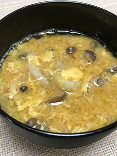 きのこと卵のおみそ汁-レシピのメイン写真