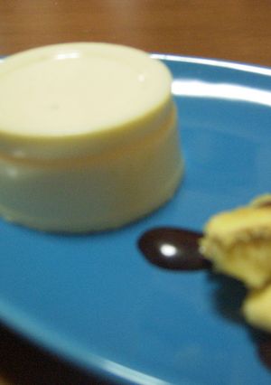 超・超簡単！バニラアイスでバニラババロア-レシピのメイン写真