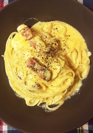 カリカリベーコンの黄金カルボナーラ！-レシピのメイン写真