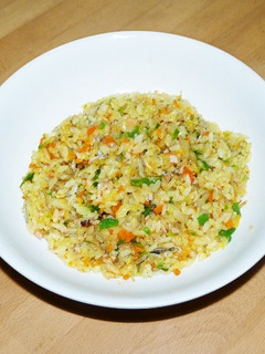 子供に野菜とシラスを食べさせる、焼き飯-レシピのメイン写真