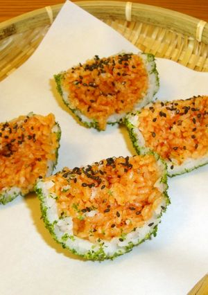スイカおむすび♥️野菜ジュースで栄養◎❗-レシピのメイン写真