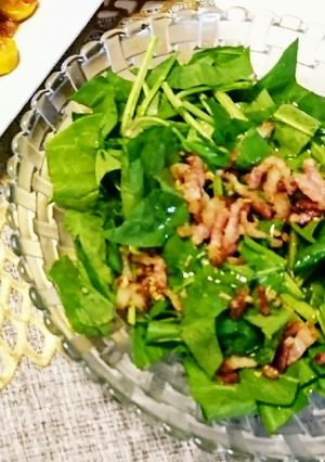 生ほうれん草とカリカリベーコンのサラダ-レシピのメイン写真
