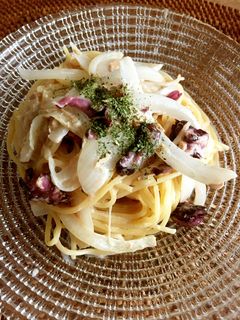 しば漬けと新玉葱ツナの簡単クリームパスタ-レシピのメイン写真