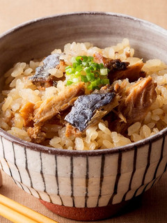 簡単♪さば味噌缶で炊き込みご飯-レシピのメイン写真