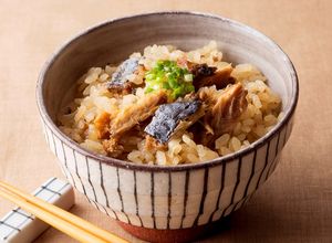 簡単♪さば味噌缶で炊き込みご飯-レシピのメイン写真