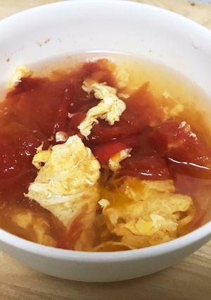 お手軽トマトと卵のコンソメスープ-レシピのメイン写真