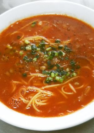 真っ赤なスープの温麺-レシピのメイン写真