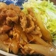 **切り落とし肉で節約!生姜焼き**