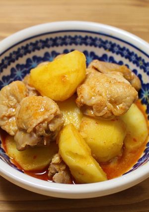 鶏肉とじゃがいものピリ辛煮-レシピのメイン写真