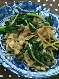 豚肉とモヤシとニラの炒め物-レシピのメイン写真