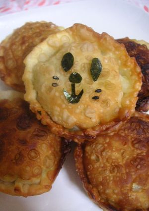 餃子の皮で♪じゃがいもとレーズンのサモサ-レシピのメイン写真