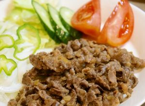牛切り落とし肉の玉ねぎポン酢焼き＊-レシピのメイン写真