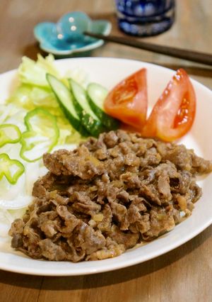 牛切り落とし肉の玉ねぎポン酢焼き＊-レシピのメイン写真