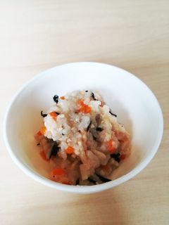 離乳食後期〜✱鶏肉とひじきの炊き込みご飯-レシピのメイン写真