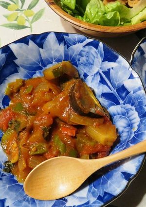 野菜だけで作る、我が家の菜園カレー-レシピのメイン写真