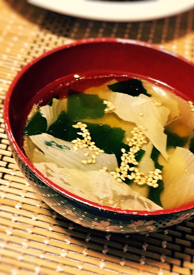 湯葉とわかめの超簡単中華風スープ-レシピのメイン写真