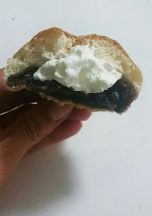薄皮あんぱんで。生クリームあんぱん。-レシピのメイン写真