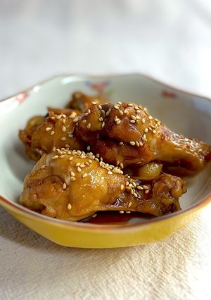 かんたん酢と麺つゆの素だけで作る！手羽元の煮物-レシピのメイン写真